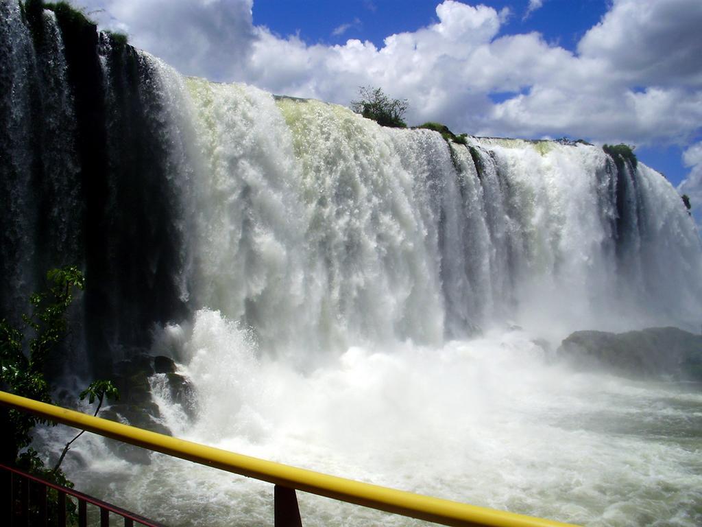 Posada del Chamán Iguazú Puerto Iguazú Exterior foto